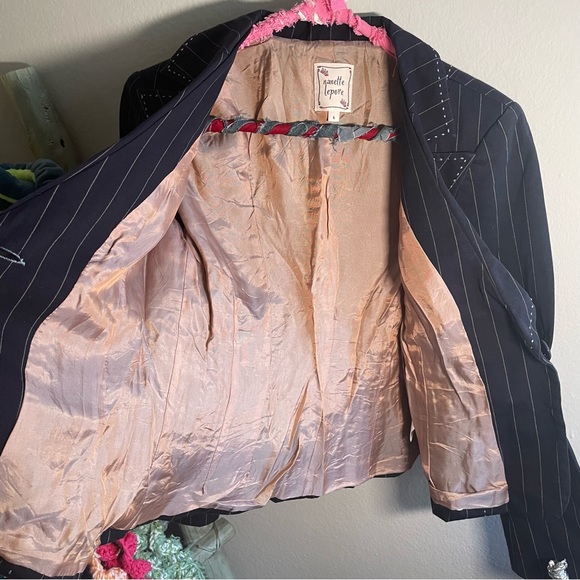 SOLD Nanette Lepore Pinstripe Blazer Professional with cute blue embroidery - Picture 5 of 15